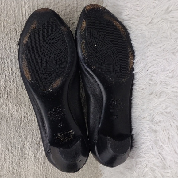 AGL Attilio Giusti Leombruni Black Leather Patent Fringe Toe Low Heel Pump Shoe - Picture 7 of 16